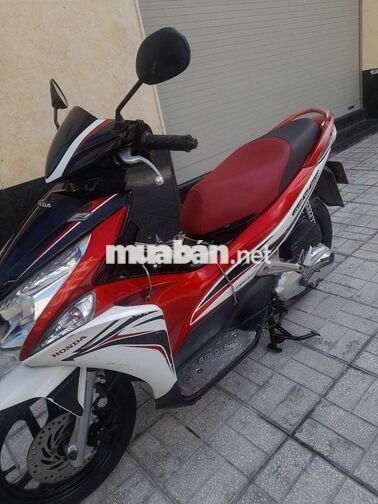Xe Ab 2012 mẫu đỏ trắng bstp