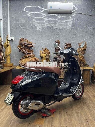 Piaggio Vespa Primavera biển SG máy bao êm