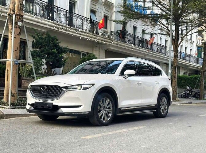 Mazda CX-8 2024 2.5 Premium 2.9 vạn km Trắng