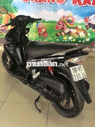 Suzuki Hayate màu đen