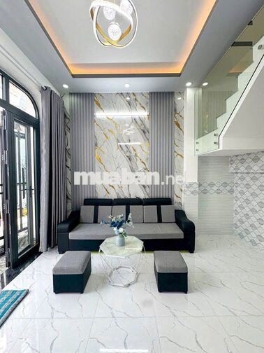 Bán gấp nhà 1 trệt 1 lầu hẻm 388 Nguyễn Văn Cừ gần ĐHYD