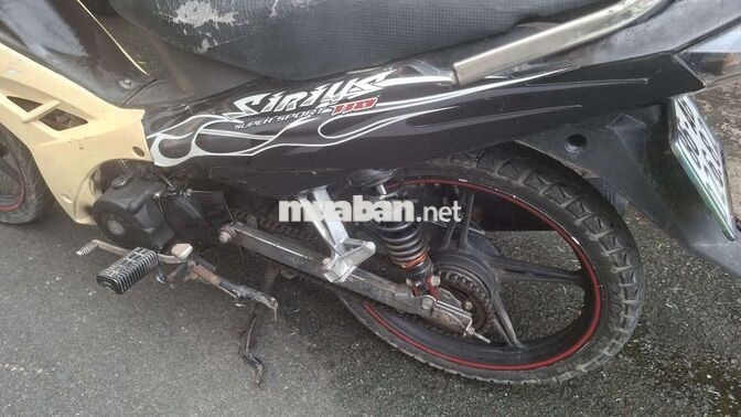 Yamaha Sirius 50cc màu Đen vàng