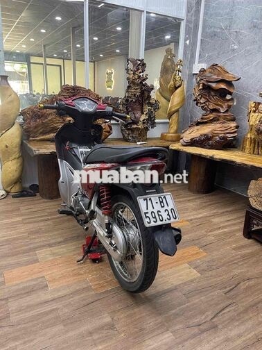 HONDA WAVE S dàn áo liền lạc, máy bao êm