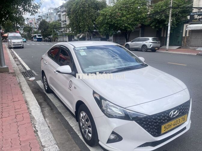 Hyundai Accent Tiêu chuẩn 75000km Trắng