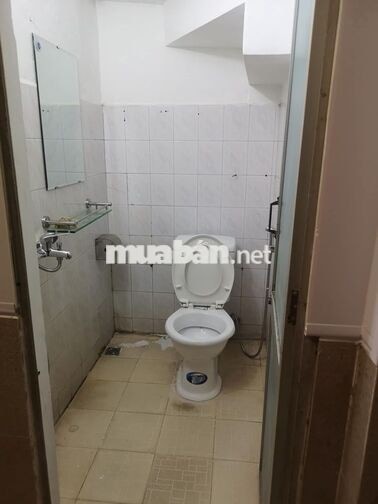 Cho thuê nhà Số 9/40 ngõ Cẩm Văn, Tôn Đức Thắng, Hà Nội