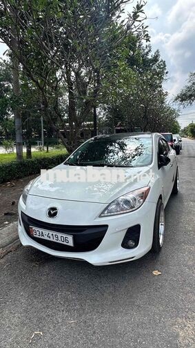 Mazda 3 2012 Số tự động trắng