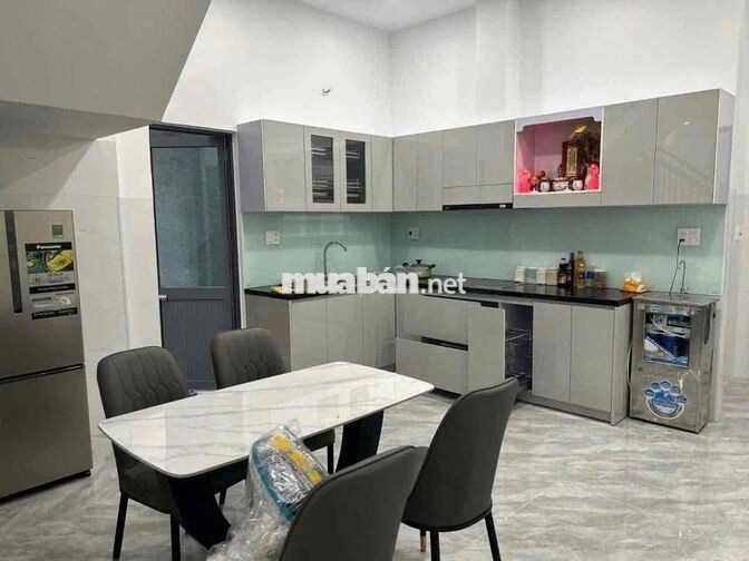 nguyễn đình chiểu nhà 2 tầng cho thuê