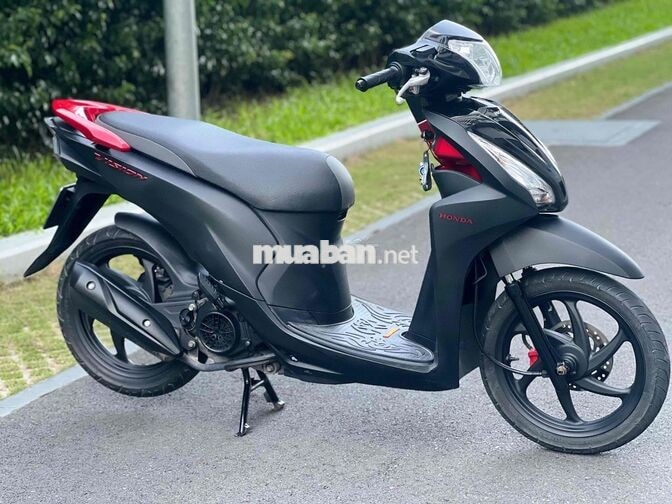 Honda Vision 2018 đen nhám BSTP 9Chủ Công Chứng