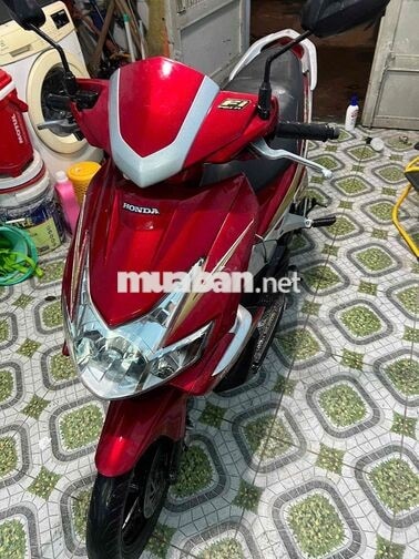 Honda Air Blade đỏ đen Việt Nam