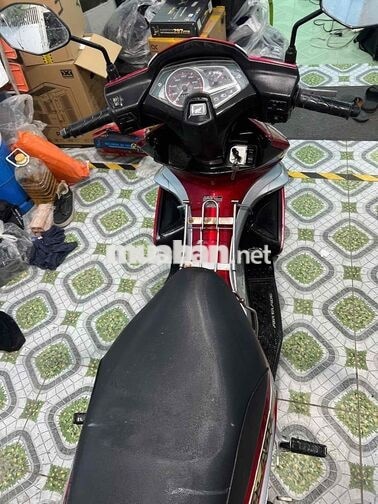 Honda Air Blade đỏ đen Việt Nam