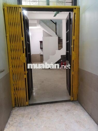 Cho thuê nhà Số 9/40 ngõ Cẩm Văn, Tôn Đức Thắng, Hà Nội