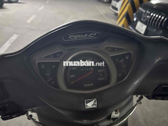 Honda Lead 2010 màu Bạc