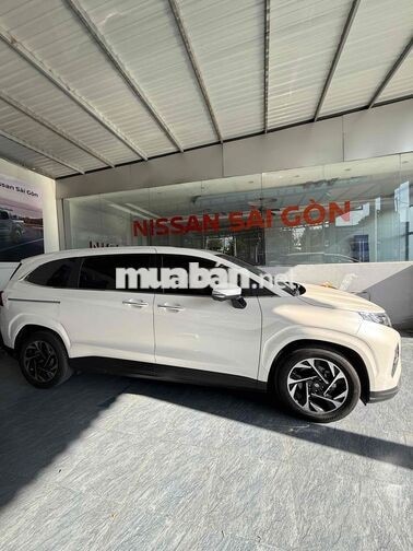 Hyundai Custin 2026 1.5T 17.000 km Trắng