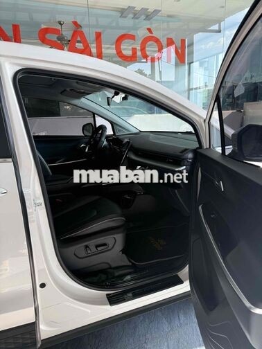 Hyundai Custin 2026 1.5T 17.000 km Trắng
