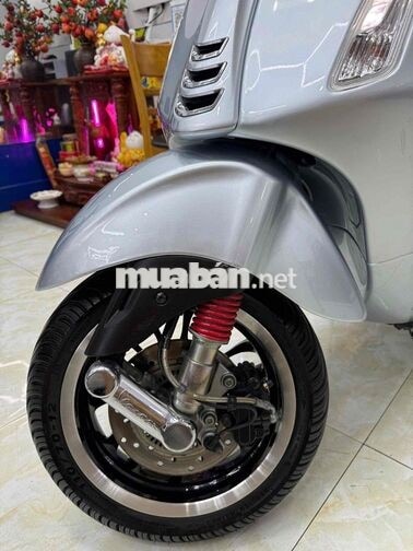 Piaggio Sprint 2022 màu Bạc Bosche cực đẹp chính