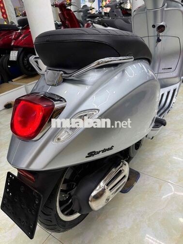 Piaggio Sprint 2022 màu Bạc Bosche cực đẹp chính