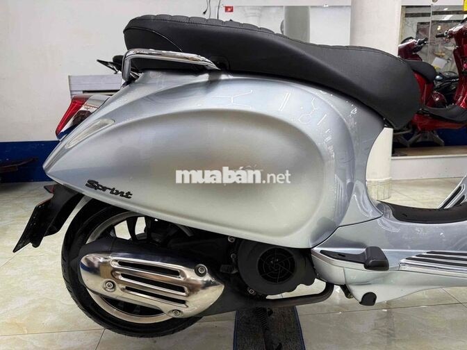 Piaggio Sprint 2022 màu Bạc Bosche cực đẹp chính