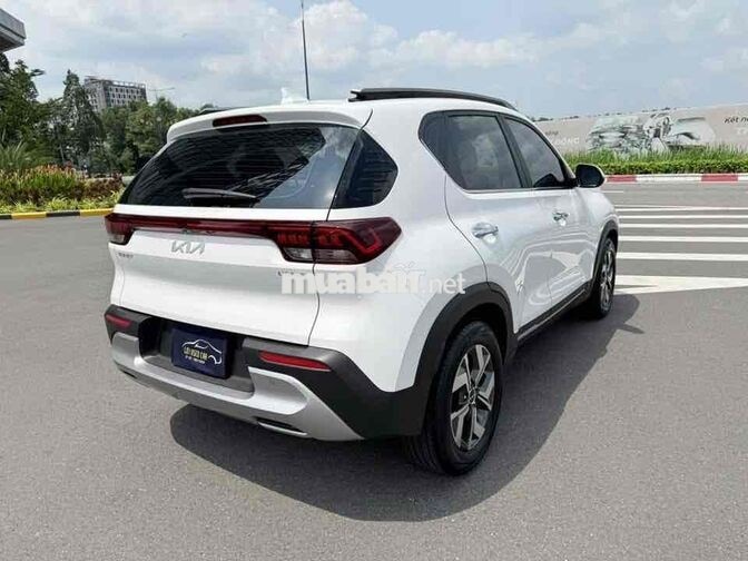 Kia Sonet 2022 Luxury 15000 km trắng