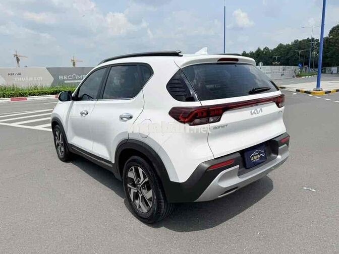 Kia Sonet 2022 Luxury 15000 km trắng
