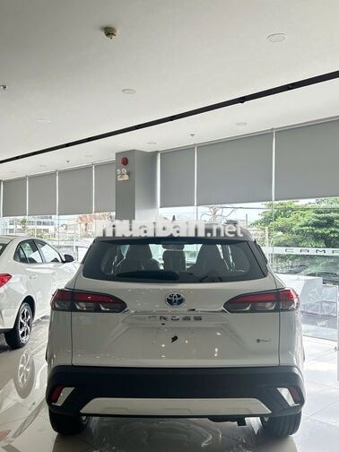 TOYOTA COROLLA CROSS 2026 - GIẢM 50% THUẾ - XE SẴN
