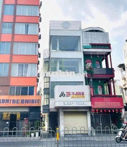 CHO THUÊ NHÀ : 204 Phan Đăng Lưu, Phường 4, Quận Phú Nhuận.