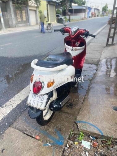 Yamaha Mio Classico màu trắng đỏ