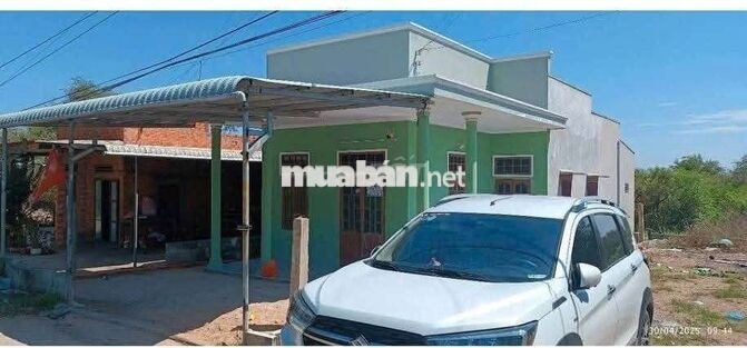BÁN NHÀ MẶT TIỀN KINH DOANH GẦN CHỢ MA LAM