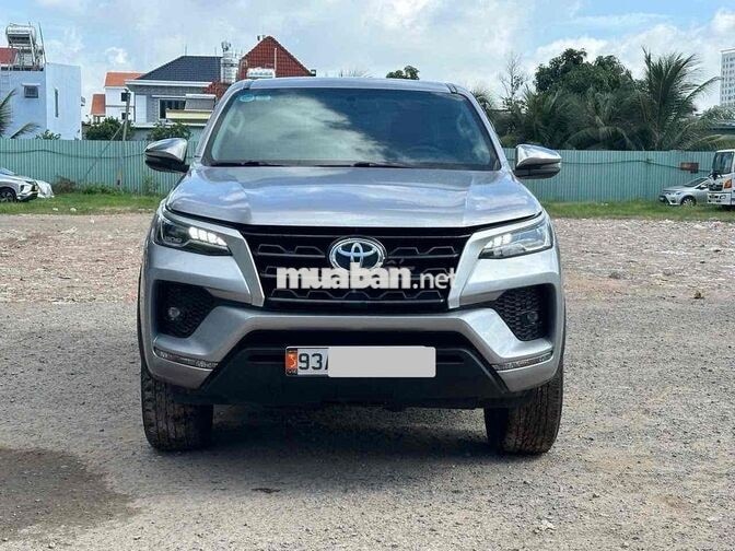 Toyota Fortuner 2021 2.4MT 206.000km