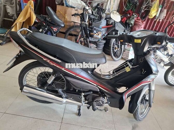 SYM Elegant 50 màu Đen