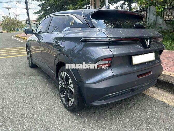 VinFast VF6 2024 Plus 49.000km Màu Xám