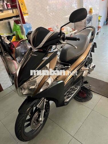 Honda Air Blade 2012 vàng đen