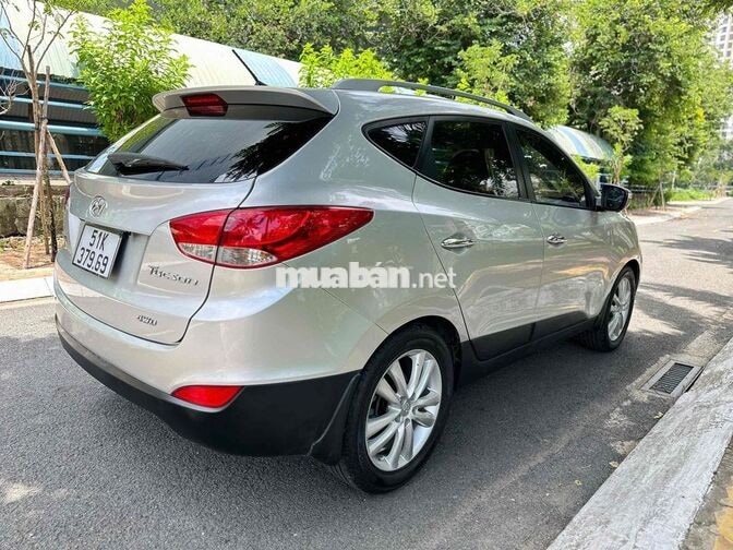 Hyundai Tucson 2012 Tự động màu Bạc