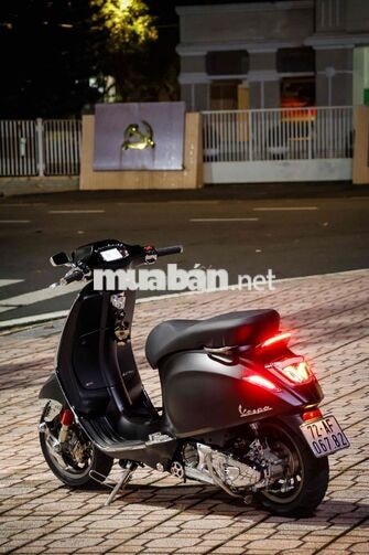 Piaggio Sprint 150 2024 8k km Đen nhám