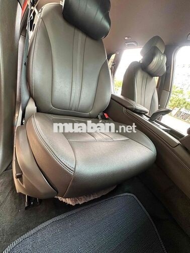VinFast Lux SA 2019 Plus