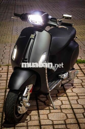 Piaggio Sprint 150 2024 8k km Đen nhám