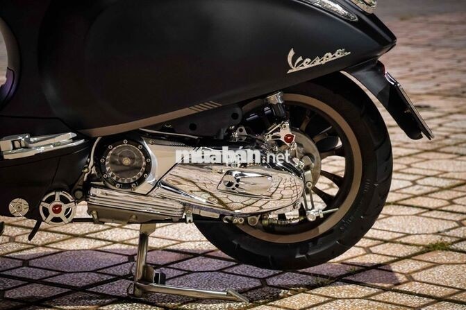 Piaggio Sprint 150 2024 8k km Đen nhám