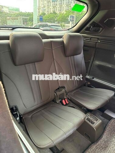 VinFast Lux SA 2019 Plus