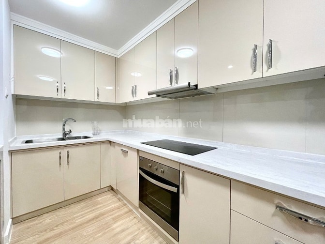 Chính chủ cho thuê căn hộ Saigon Pavillon Q3 - 92m2 3pn 2wc