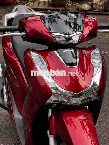 Honda SH 150i Đỏ đen - Cuối 2022 đỏ đen sporty
