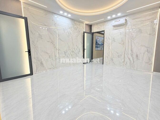 🏡 CHO THUÊ FULL TẦNG TRỆT NHÀ MỚI – TCH25