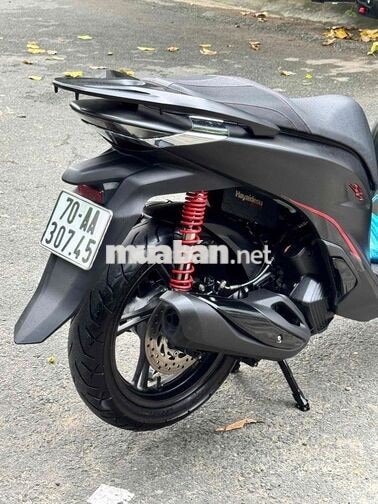 Honda SH 160i 2025 fun đen black 9 chủ