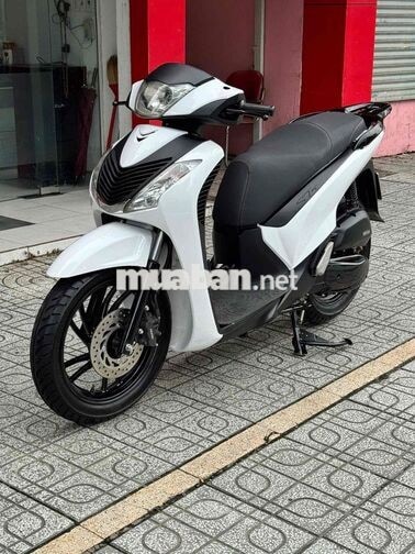 Honda SH 125i 2016 Trắng đen spoty