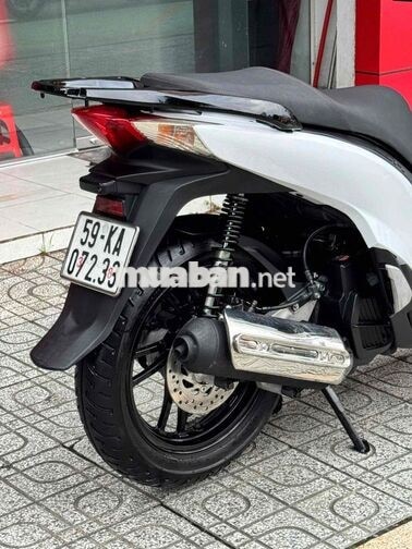 Honda SH 125i 2016 Trắng đen spoty