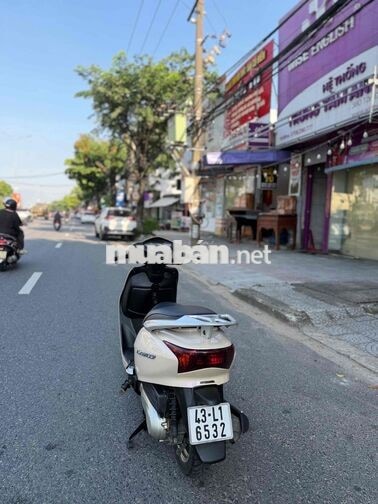 HONDA LEAD FI MÀU BE