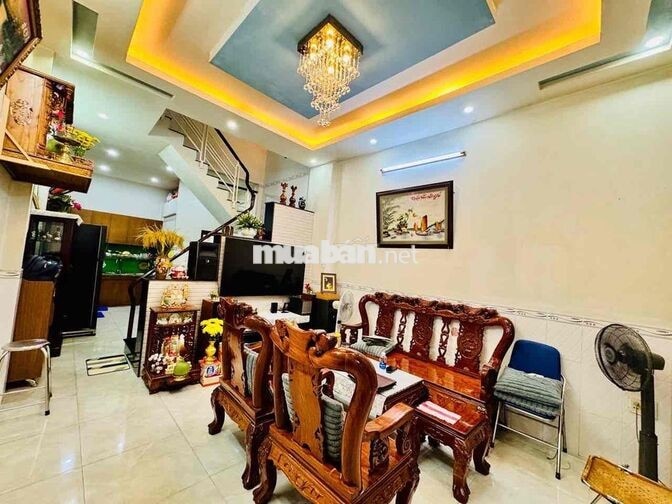 Hiếm, Bán nhà mới sát Phạm Hùng Quận 8. Ngang 4m. Nhỉnh 4 Tỷ