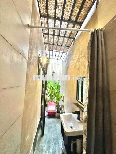 nhà đẹp 4,5m-15m 2pn 8tr trương phướcphan