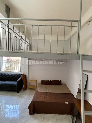 CHÍNH CHỦ CHO THUÊ PHÒNG 35m2 NGAY CHỢ CHỈ 5,5tr