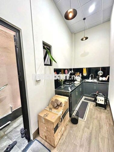 nhà đẹp 4,5m-15m 2pn 8tr trương phướcphan