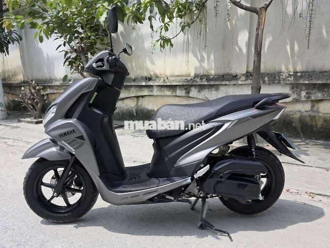 Yamaha FreeGo 2500km màu xám