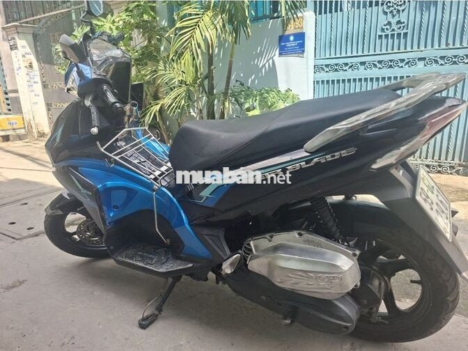 Honda Air Blade 125 2018 Xanh bạc đen